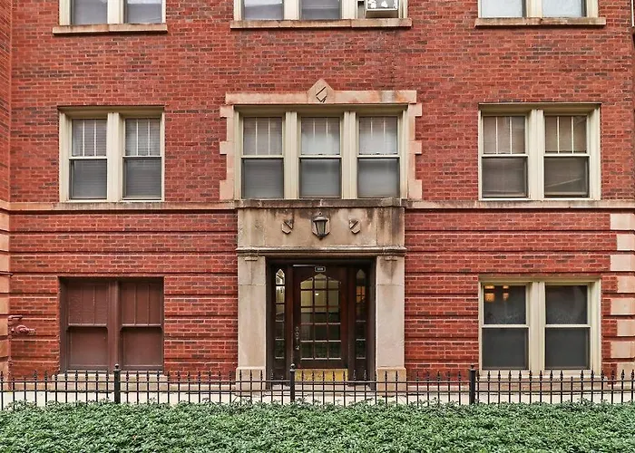 Cozy 2br - Perfect For A Seamless - Montrose 1a Apartment