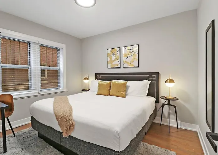 Cozy 2br - Perfect For A Seamless - Montrose 1a Apartment